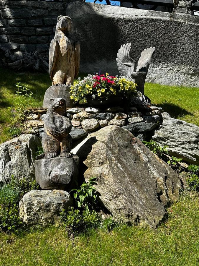 Haus Floralp Apartment Zermatt Exterior foto